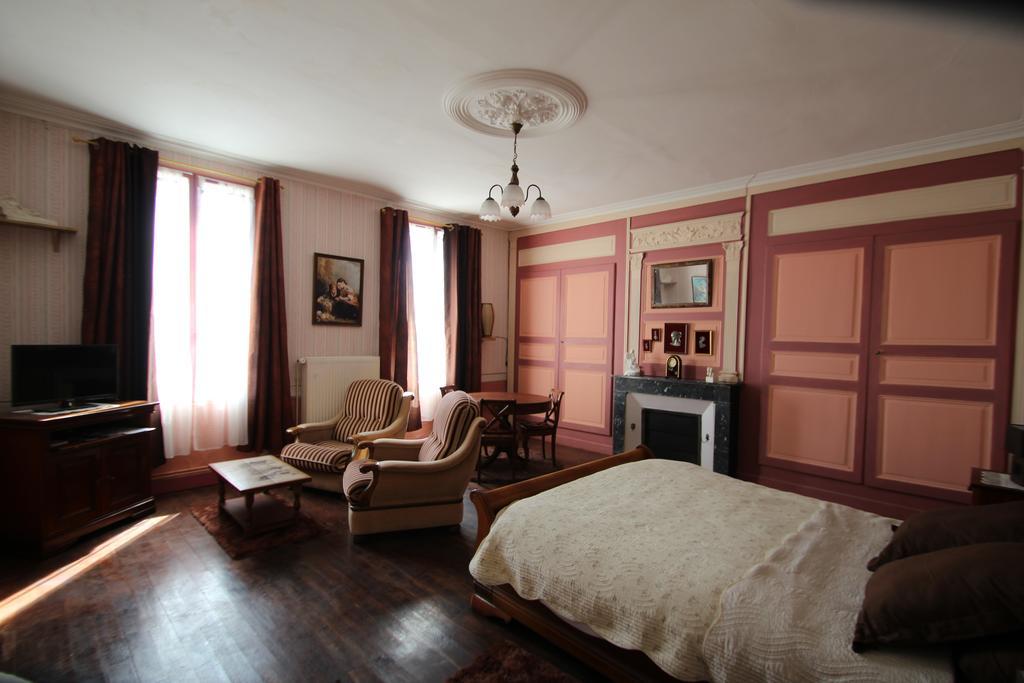 Domaine Des Roses Vaudelnay Quarto foto