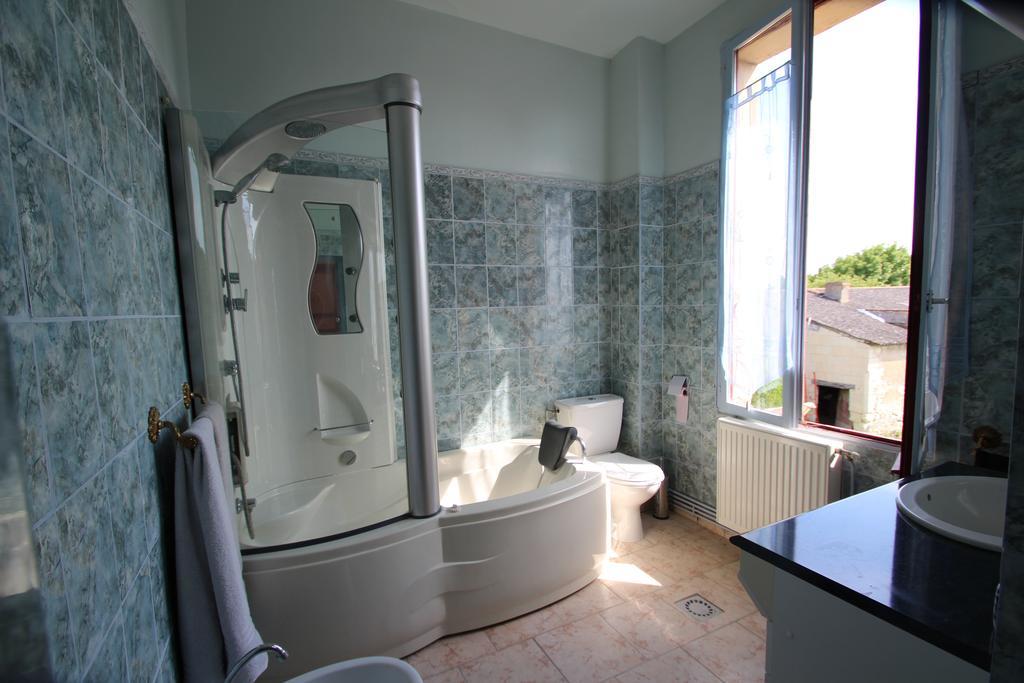 Domaine Des Roses Vaudelnay Quarto foto