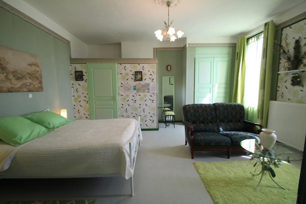 Domaine Des Roses Vaudelnay Quarto foto